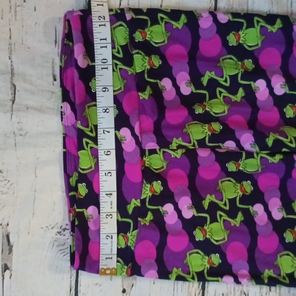 Lularoe Purple Green Kermit The Frog Leggings OS - Picture 5 of 7